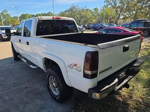 2006 GMC Sierra 2500 SLE H/D