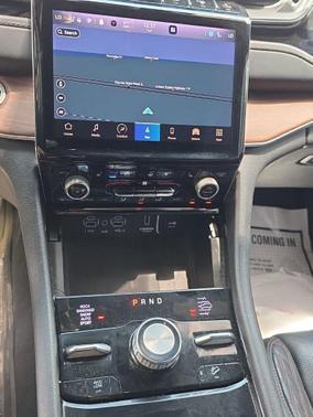 Diamond Black Crystal Pearlcoat 2023 Jeep Grand Cherokee Summit