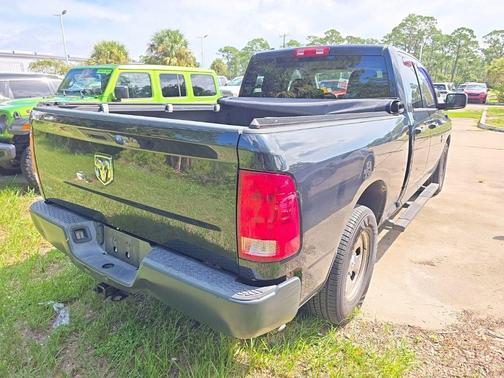 Black Forest Green Pearlcoat 2016 RAM 1500 Tradesman