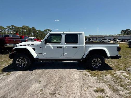 2025 Jeep Gladiator Mojave X