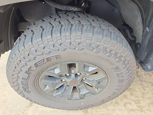 Cavalry Blue 2019 Toyota Tacoma TRD Off Road