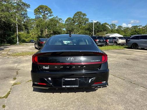 2022 Hyundai SONATA Limited
