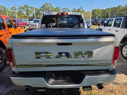 2018 RAM 1500 Limited Crew Cab 4x4 5'7' Box