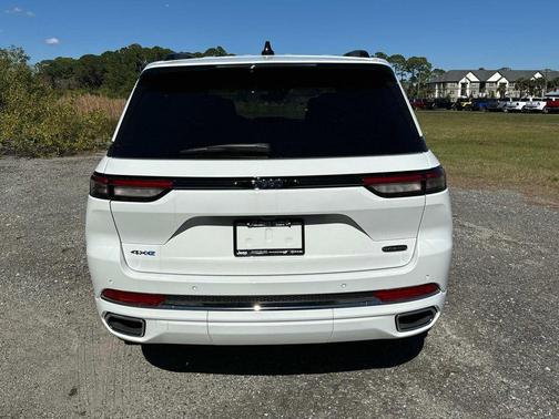 2024 Jeep Grand Cherokee 4xe Overland