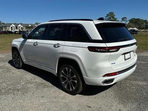 2024 Jeep Grand Cherokee 4xe Overland