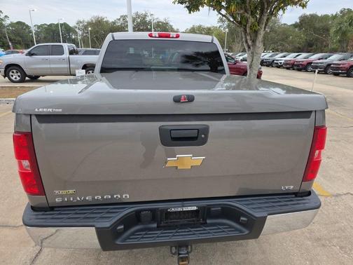 2009 Chevrolet Silverado 1500 LTZ Crew Cab