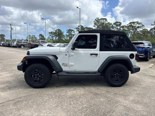 Bright White Clearcoat 2020 Jeep Wrangler Sport