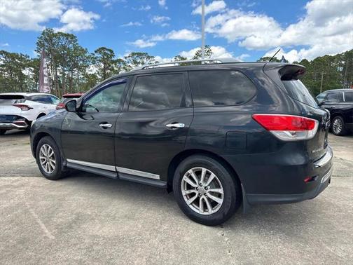 2015 Nissan Pathfinder SL