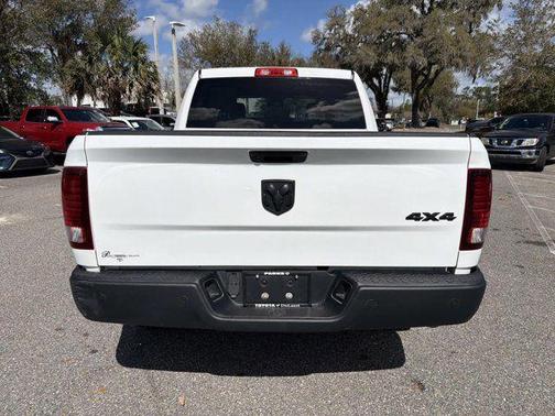 Bright White Clearcoat 2022 RAM 1500 Classic Warlock Crew Cab 4x4 5'7' Box
