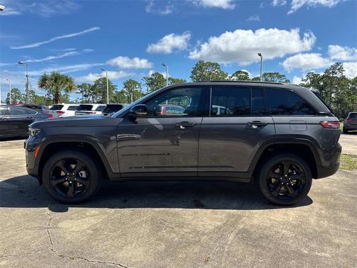 2025 Jeep Grand Cherokee Limited X