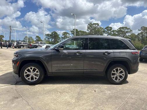 2022 Jeep Grand Cherokee Limited