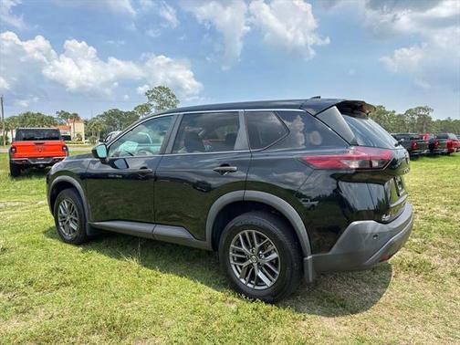 2021 Nissan Rogue S