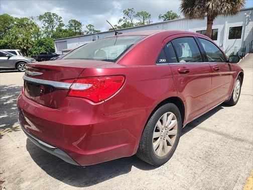 2011 Chrysler 200 Touring