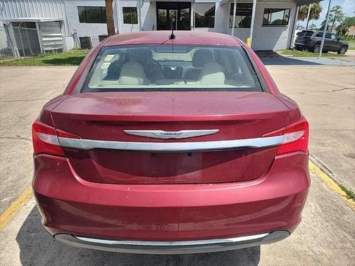 2011 Chrysler 200 Touring