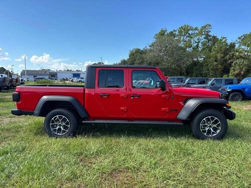 2025 Jeep Gladiator Sport S
