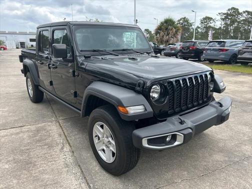 2023 Jeep Gladiator Sport S
