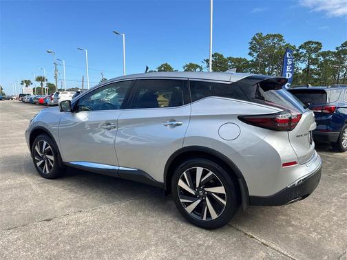 2022 Nissan Murano SL FWD
