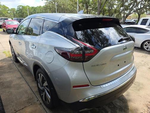 2022 Nissan Murano SL FWD