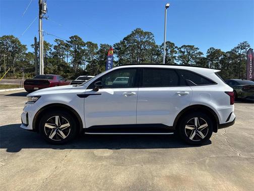 2022 Kia Sorento EX