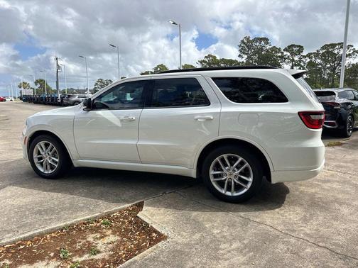 White Knuckle Clearcoat 2023 Dodge Durango GT Plus