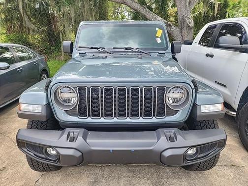 2025 Jeep Gladiator Nighthawk
