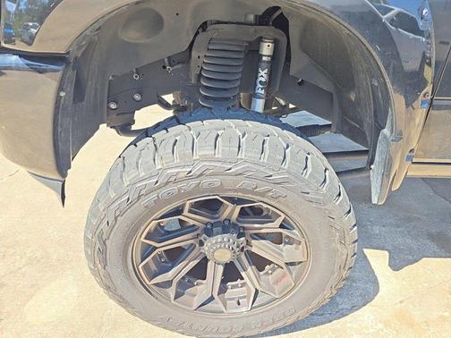 2022 RAM 2500 Laramie Crew Cab 4x4 6'4' Box