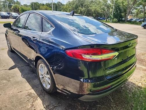 2020 Ford Fusion Hybrid SE