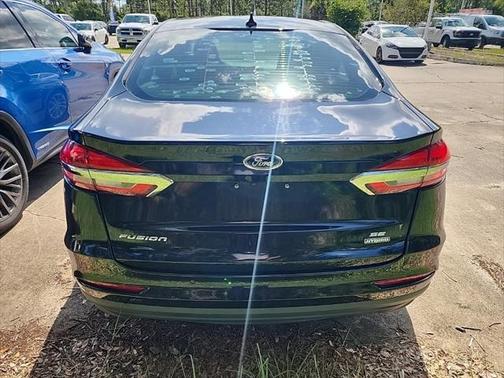 2020 Ford Fusion Hybrid SE