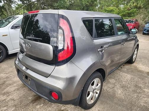 2018 Kia Soul Base