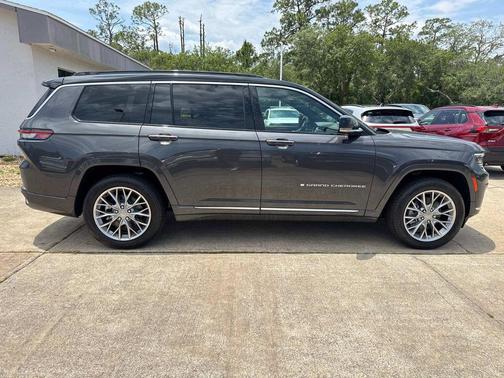 2025 Jeep Grand Cherokee L Summit