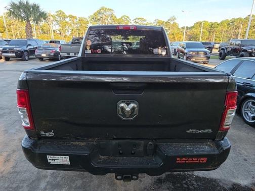 2022 RAM 2500 Tradesman Crew Cab 4x4 6'4' Box