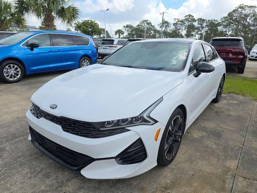Glacial White Pearl 2021 Kia K5 GT-Line