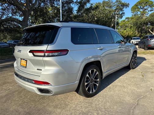 2023 Jeep Grand Cherokee L Overland