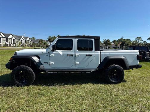 2020 Jeep Gladiator Sport S