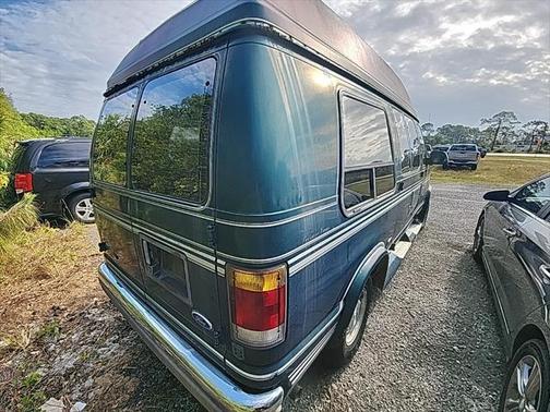 1994 Ford E150 Base