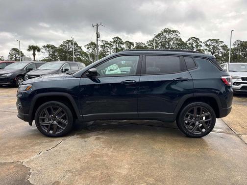 Fathom Blue Pearl Coat 2026 Jeep Compass Latitude