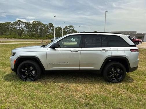 2025 Jeep Grand Cherokee Limited X