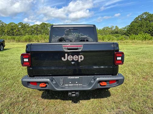 2023 Jeep Gladiator Mojave 4x4