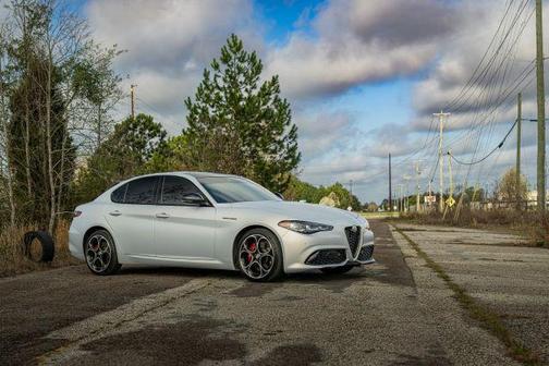2024 Alfa Romeo Giulia Ti