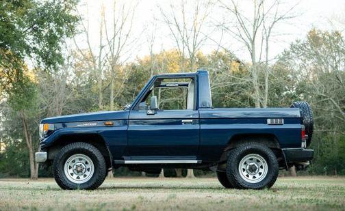 1999 Toyota Land Cruiser HZJ73