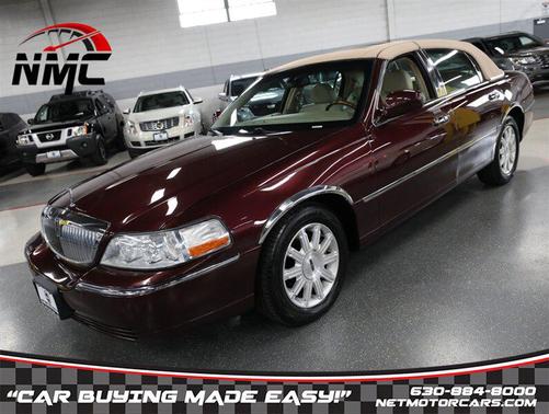 2008 Lincoln Town Car Signature