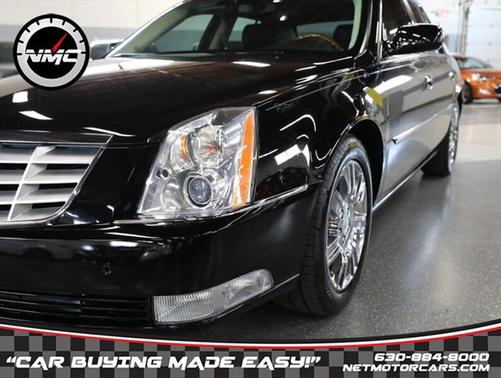 2011 Cadillac DTS Platinum Collection