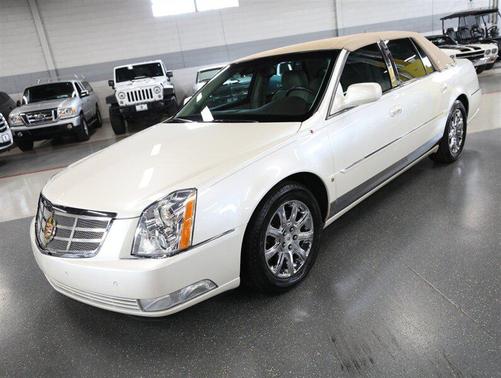 White Diamond Tricoat 2008 Cadillac DTS Luxury I