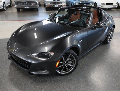 Machine Gray Metallic 2023 Mazda MX-5 Miata RF Grand Touring