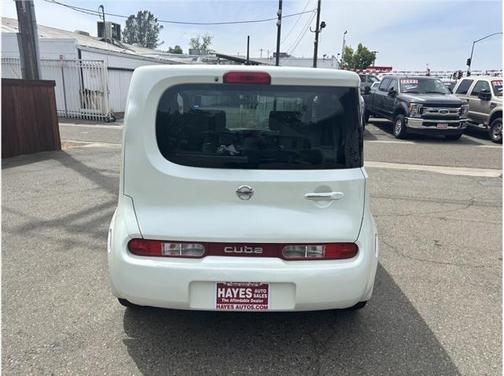 2011 Nissan Cube 1.8S