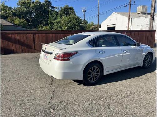 2015 Nissan Altima 2.5 S
