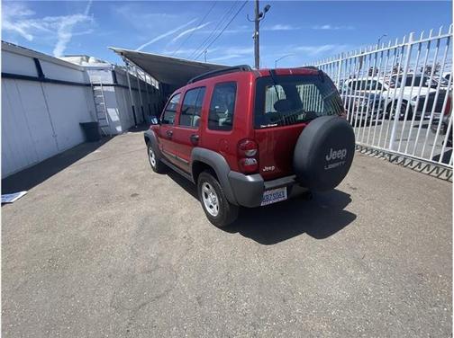 2007 Jeep Liberty Sport