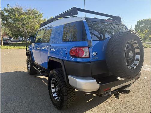 2007 Toyota FJ Cruiser Base