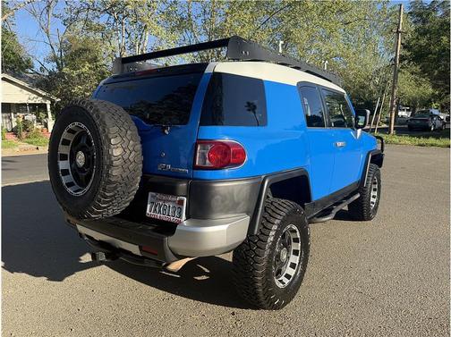 2007 Toyota FJ Cruiser Base