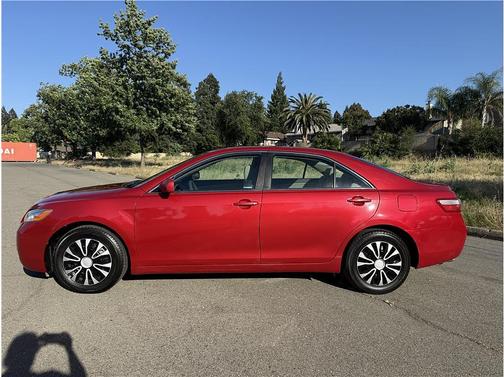Red 2007 Toyota Camry LE V6